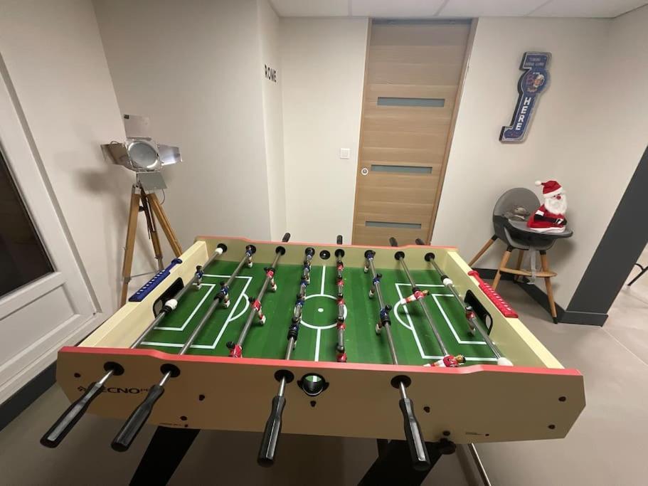 4 A 6 Personnes Avec Cuisine Equipee Et Parking Clos Apartment Mouroux