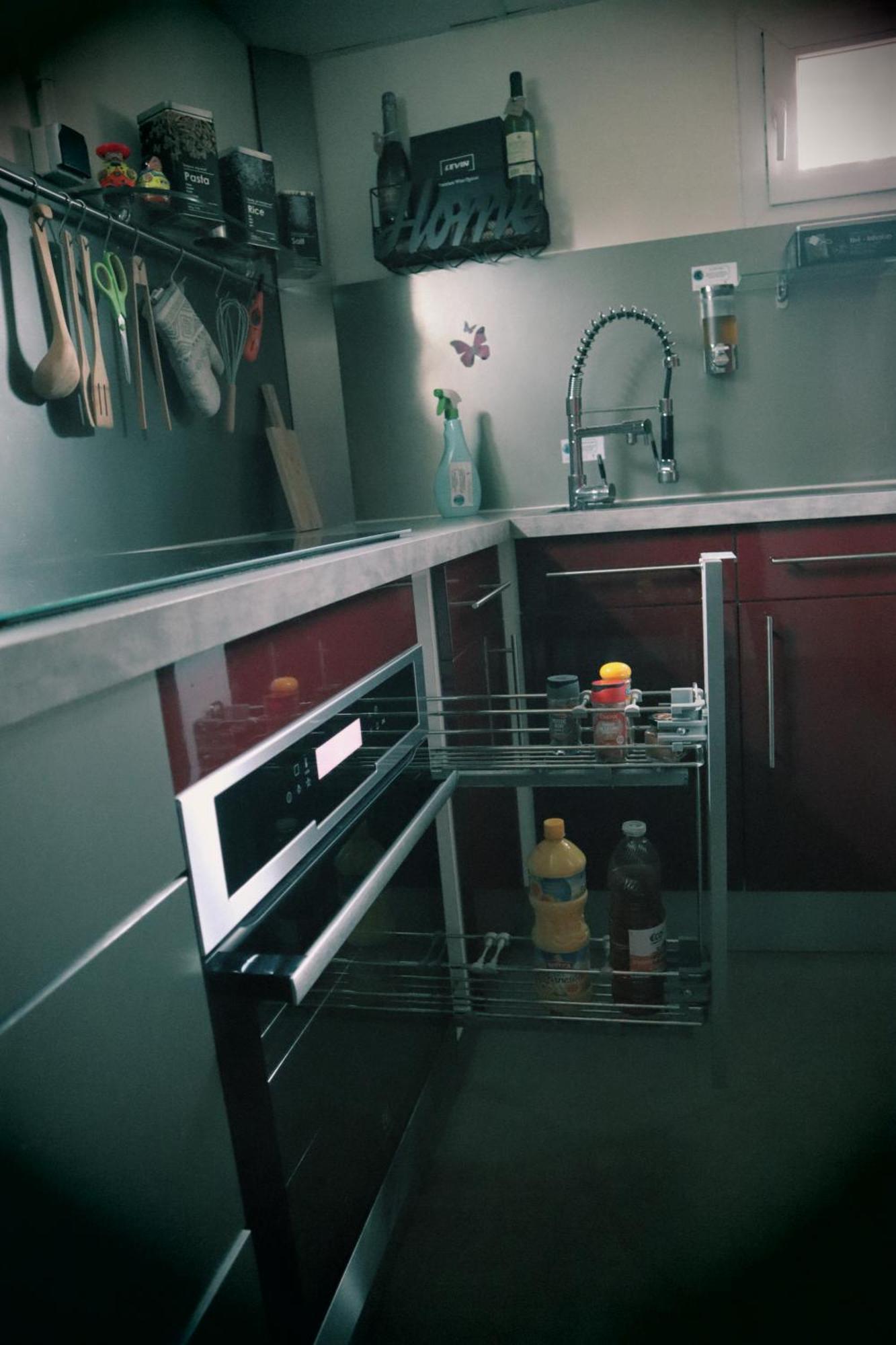 Apartment 4 A 6 Personnes Avec Cuisine Equipee Et Parking Clos